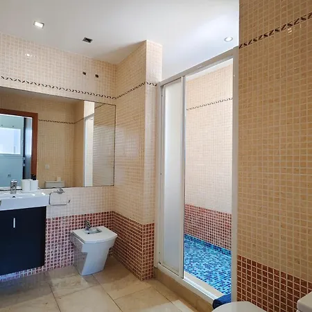 Βίλα Luxury With Fantastic Ocean Views And Private Pool