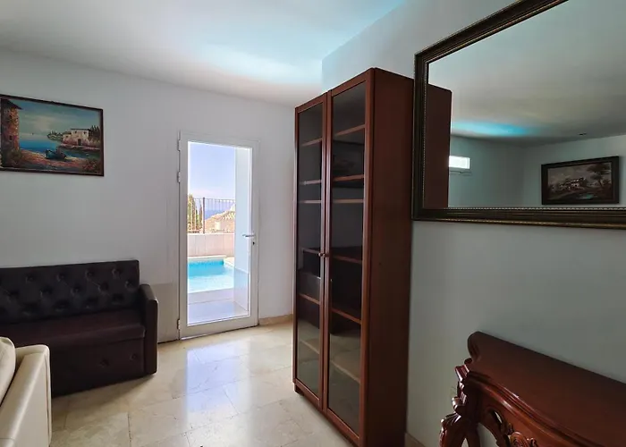 Luxury With Fantastic Ocean Views And Private Pool Villa