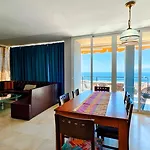 Luxury With Fantastic Ocean Views And Private Pool *